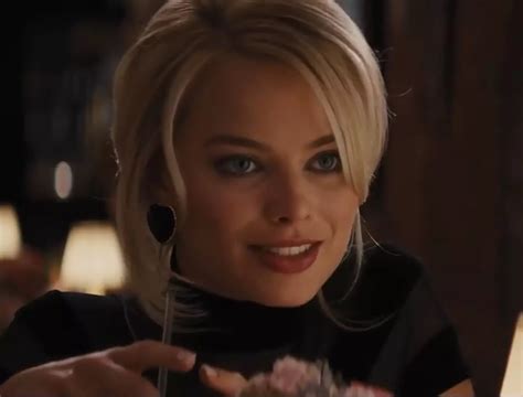 Margot Robbie insisted on being totally nude in film for authentic。